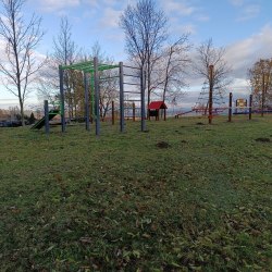 Dětské hřiště v Chroustově  1